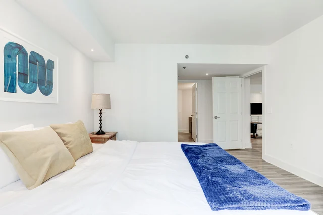 Bedroom image 1