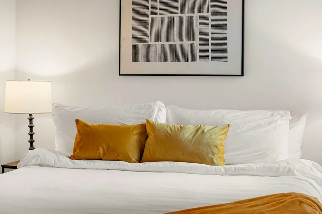 Bedroom image 1