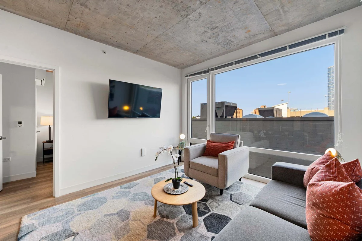 Property in Chicago property photo 31