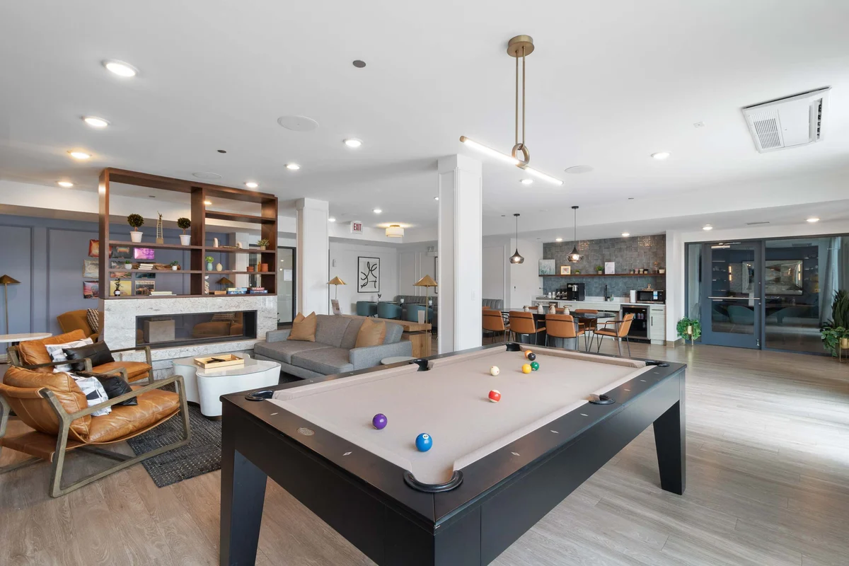Apartment in Chicago property photo 4