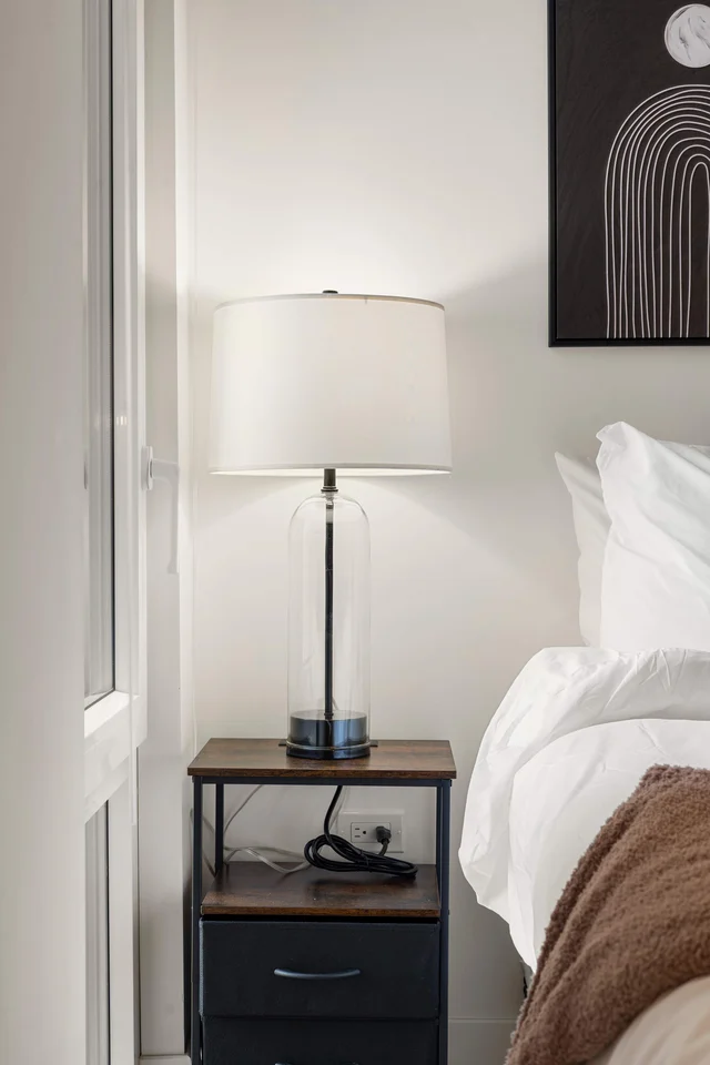 Bedroom image 1