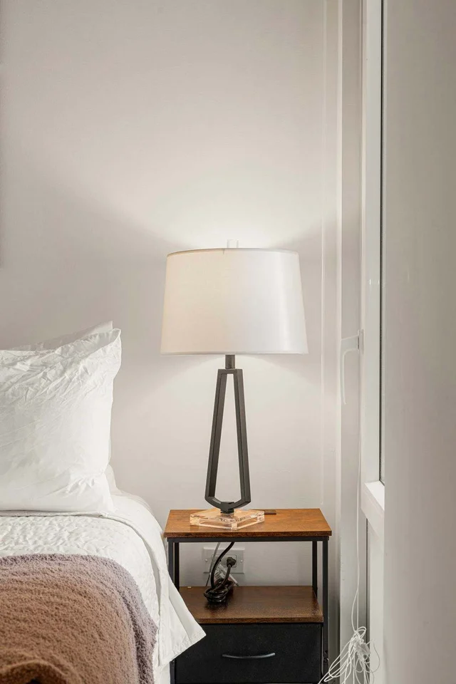 Bedroom image 1