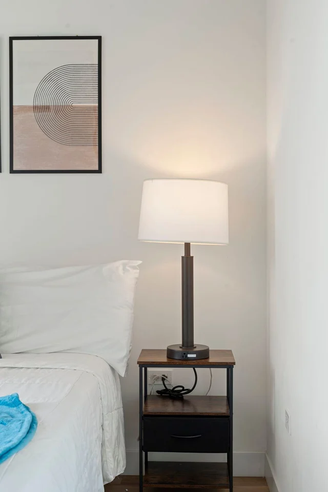 Bedroom image 1