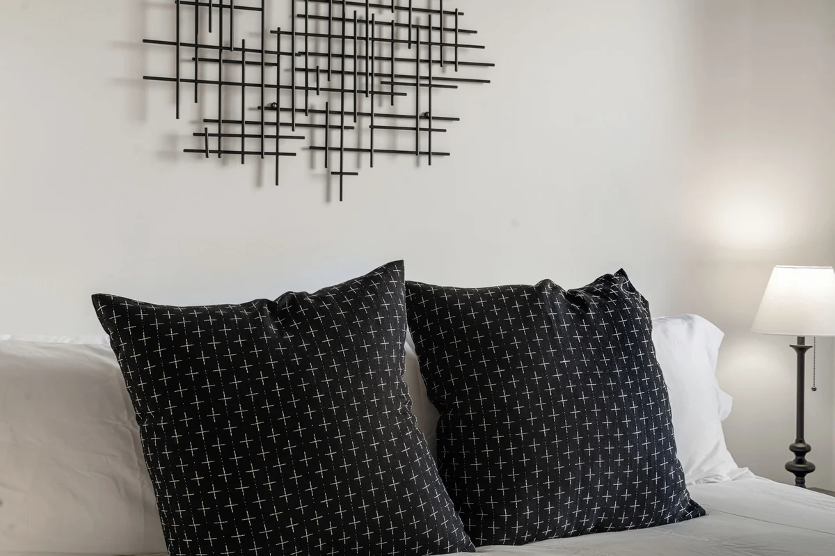 Bedroom image 1