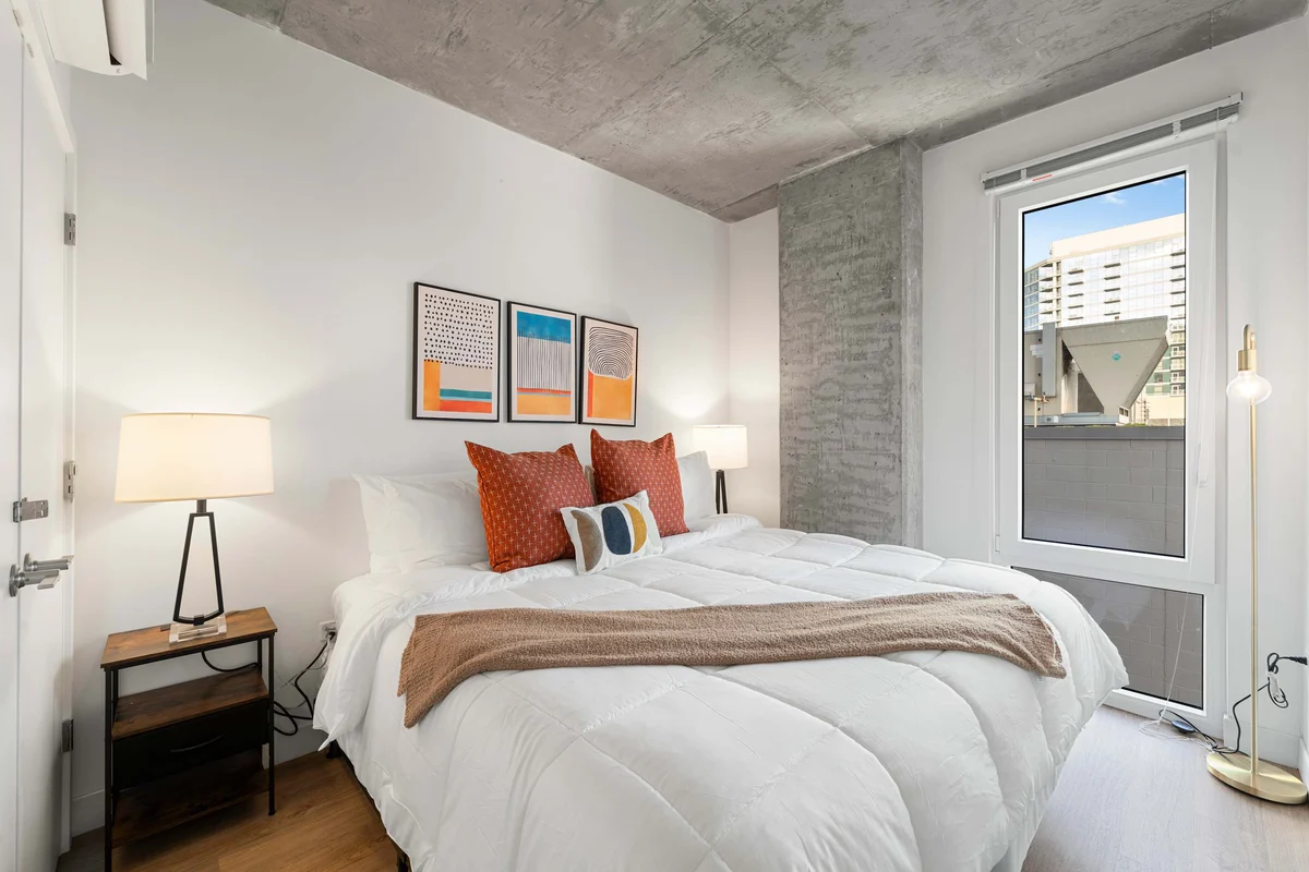 Bedroom image 1