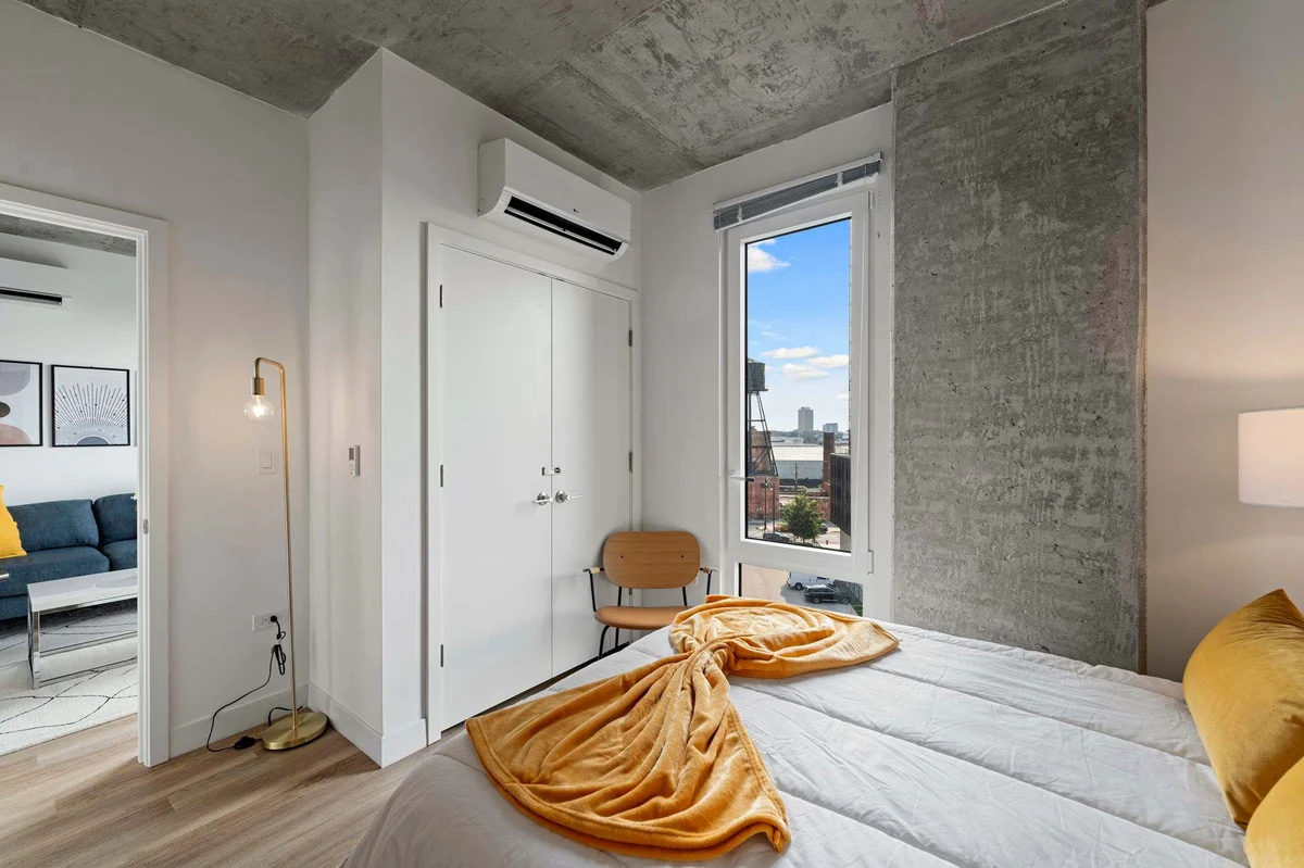 Bedroom image 1
