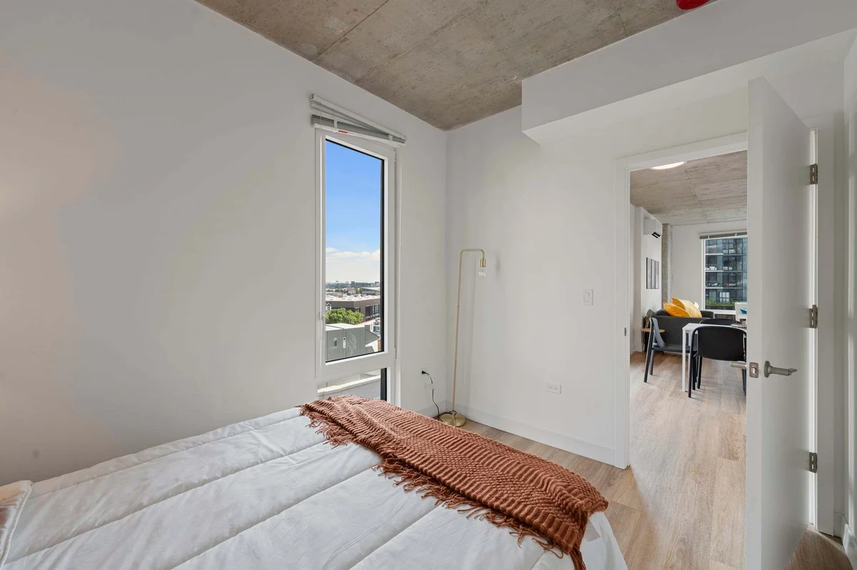 Bedroom image 1