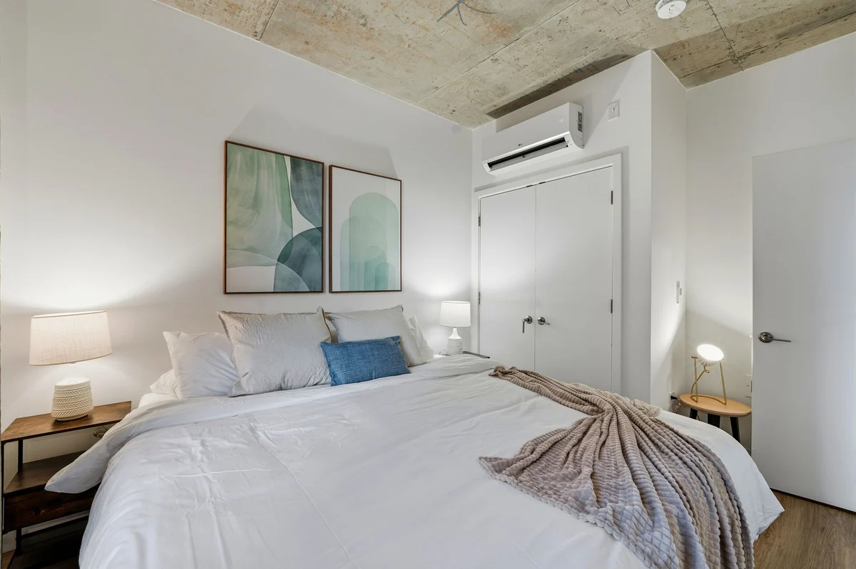 Bedroom image 1