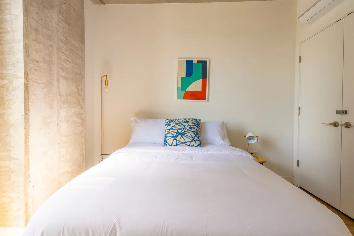 Bedroom image 1