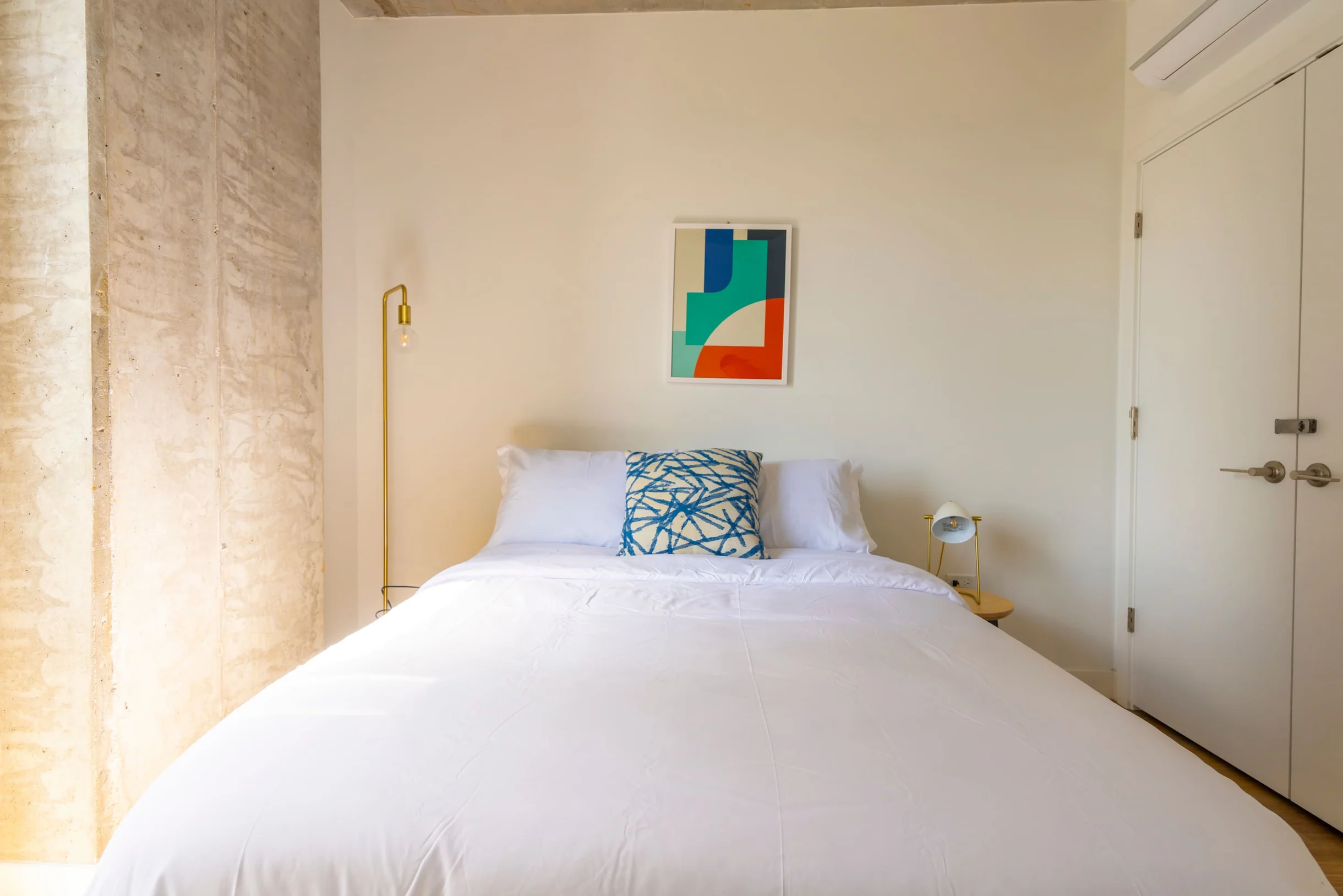 Apartment in Chicago property photo 9