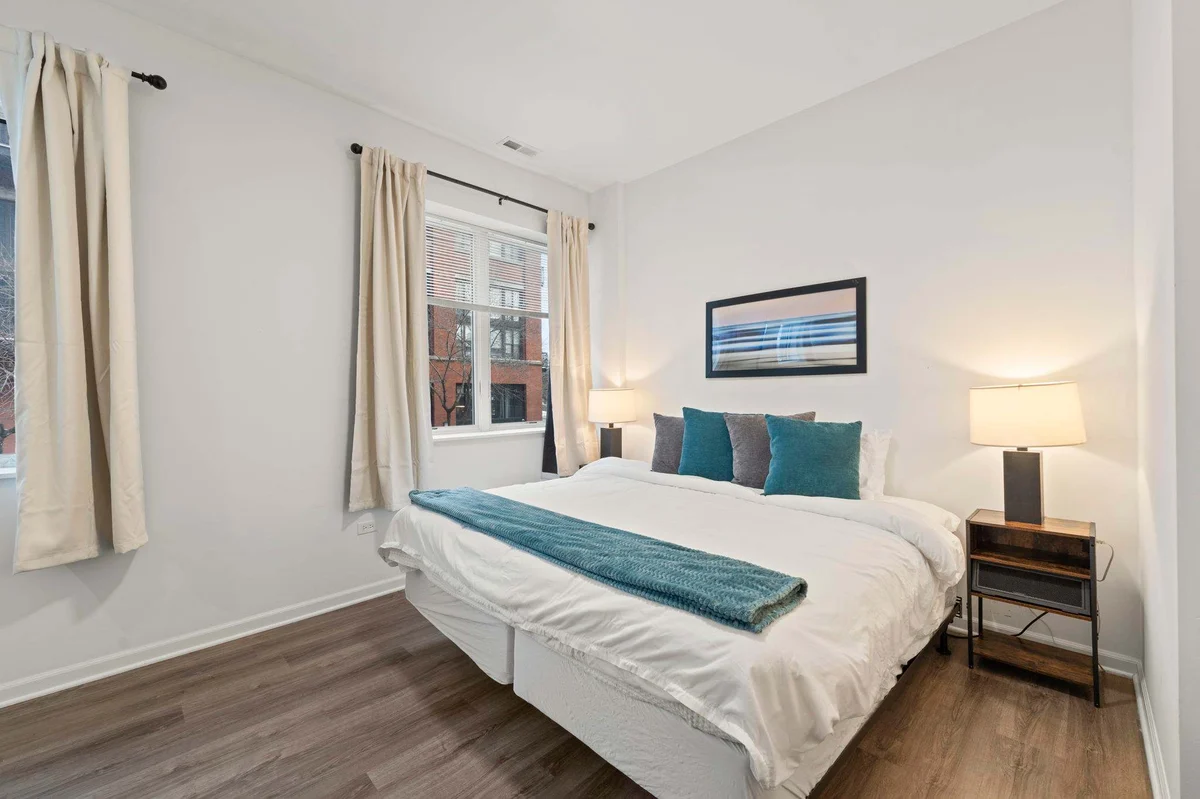 Apartment in Chicago property photo 4