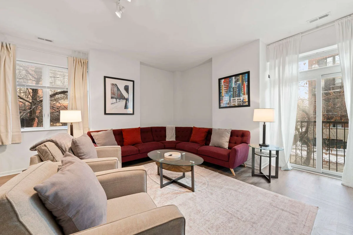 Apartment in Chicago property photo 5