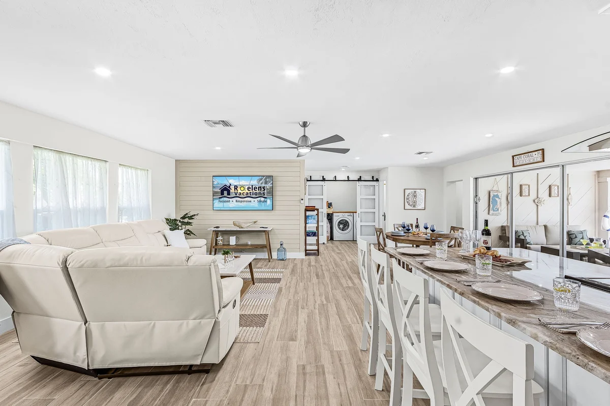 Home in Cape Coral property photo 5