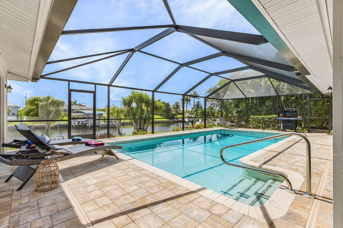 Home in Cape Coral property photo 2