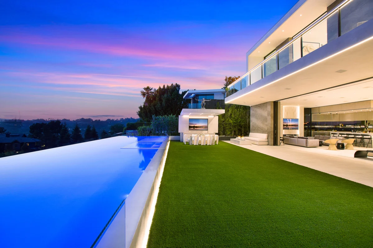 Property in Beverly Hills, Los Angeles property photo 1
