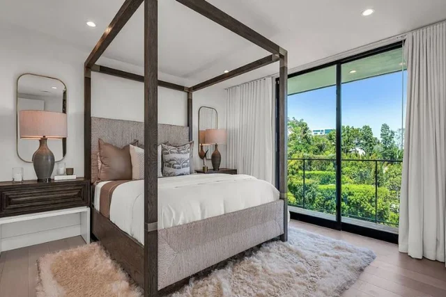 Bedroom 3 image 1