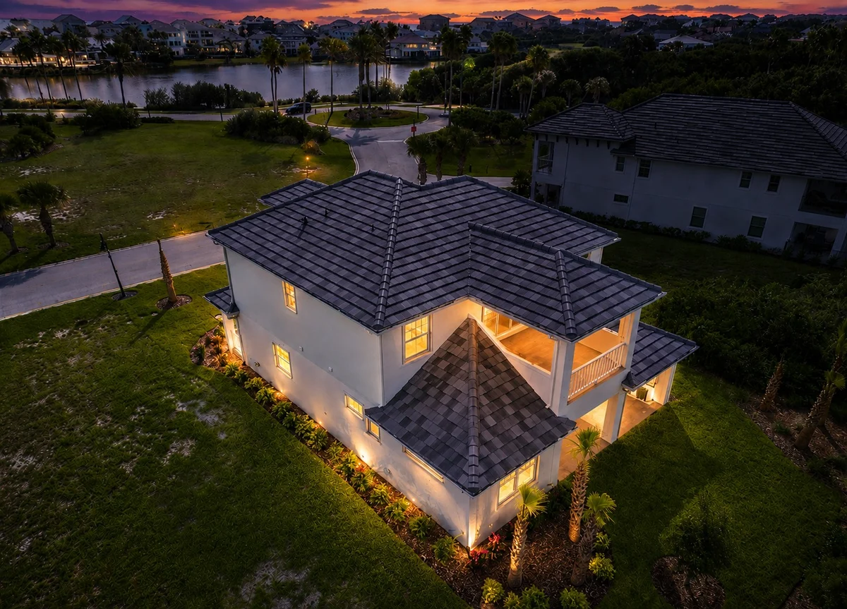 Home in Palm Coast property photo 2