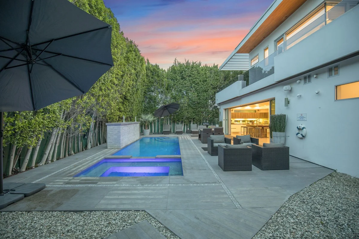 Property in West Hollywood, Los Angeles property photo 4