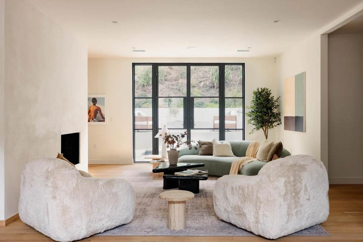 Property in Beverly Hills, Los Angeles property photo 2