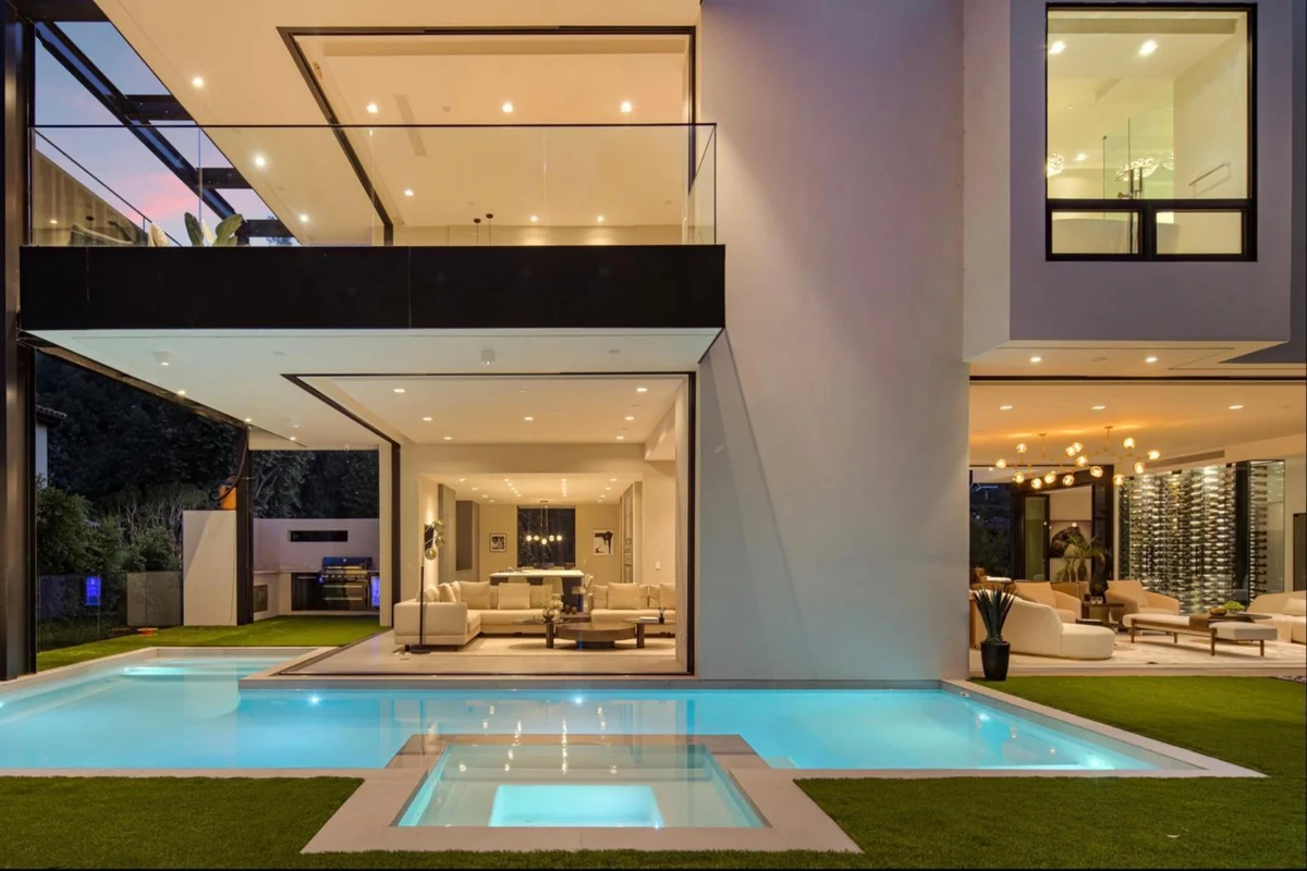 Property in Bel Air, Los Angeles property photo 2