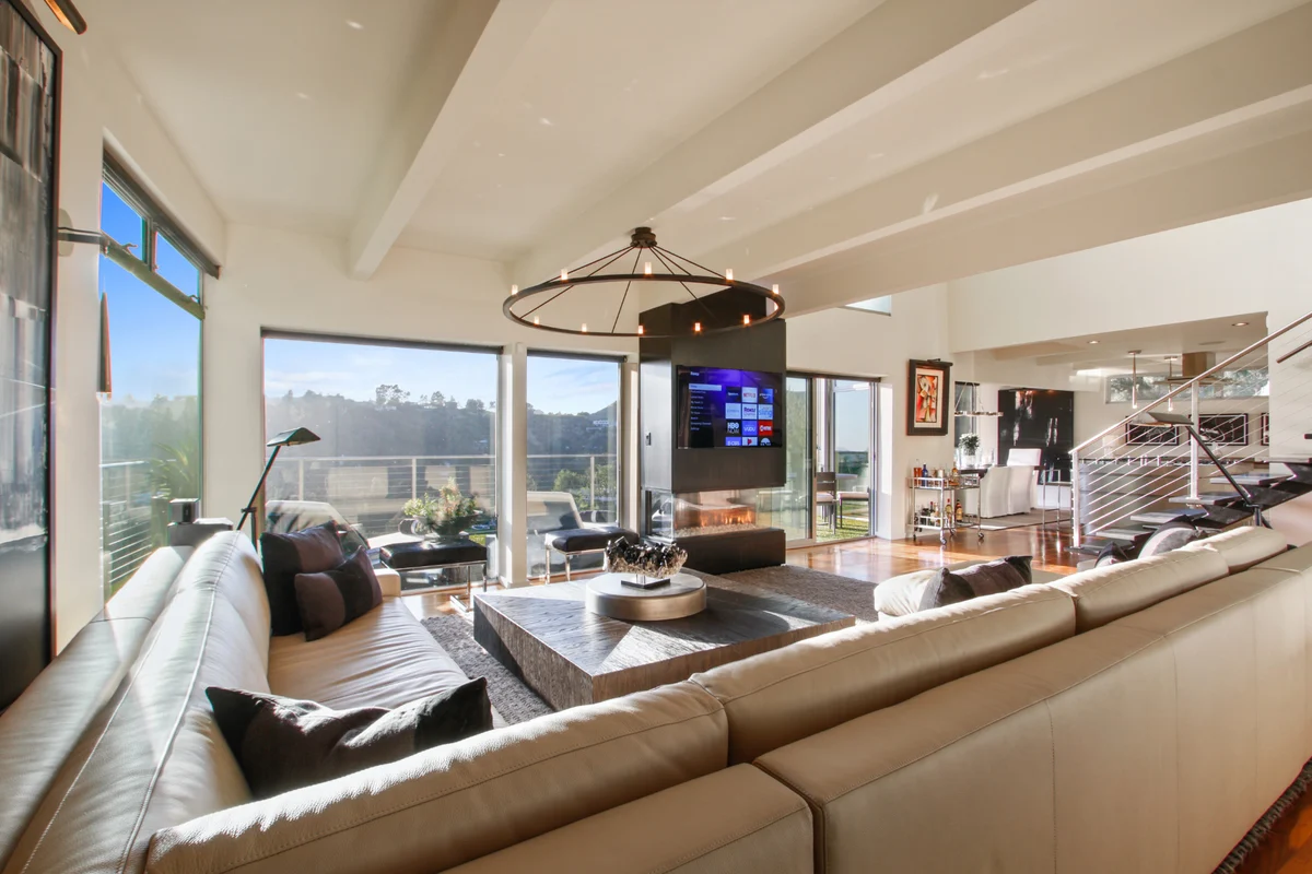 Property in Beverly Hills, Los Angeles property photo 5