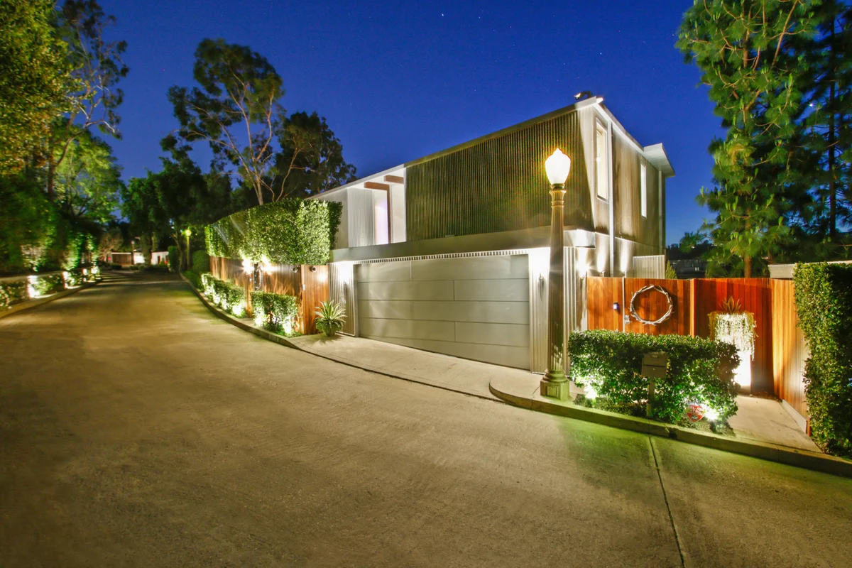 Property in Beverly Hills, Los Angeles property photo 1