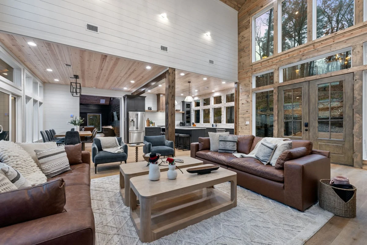 Midnight Skies Luxury 5BR - Hot Tub & Mountain Views #7