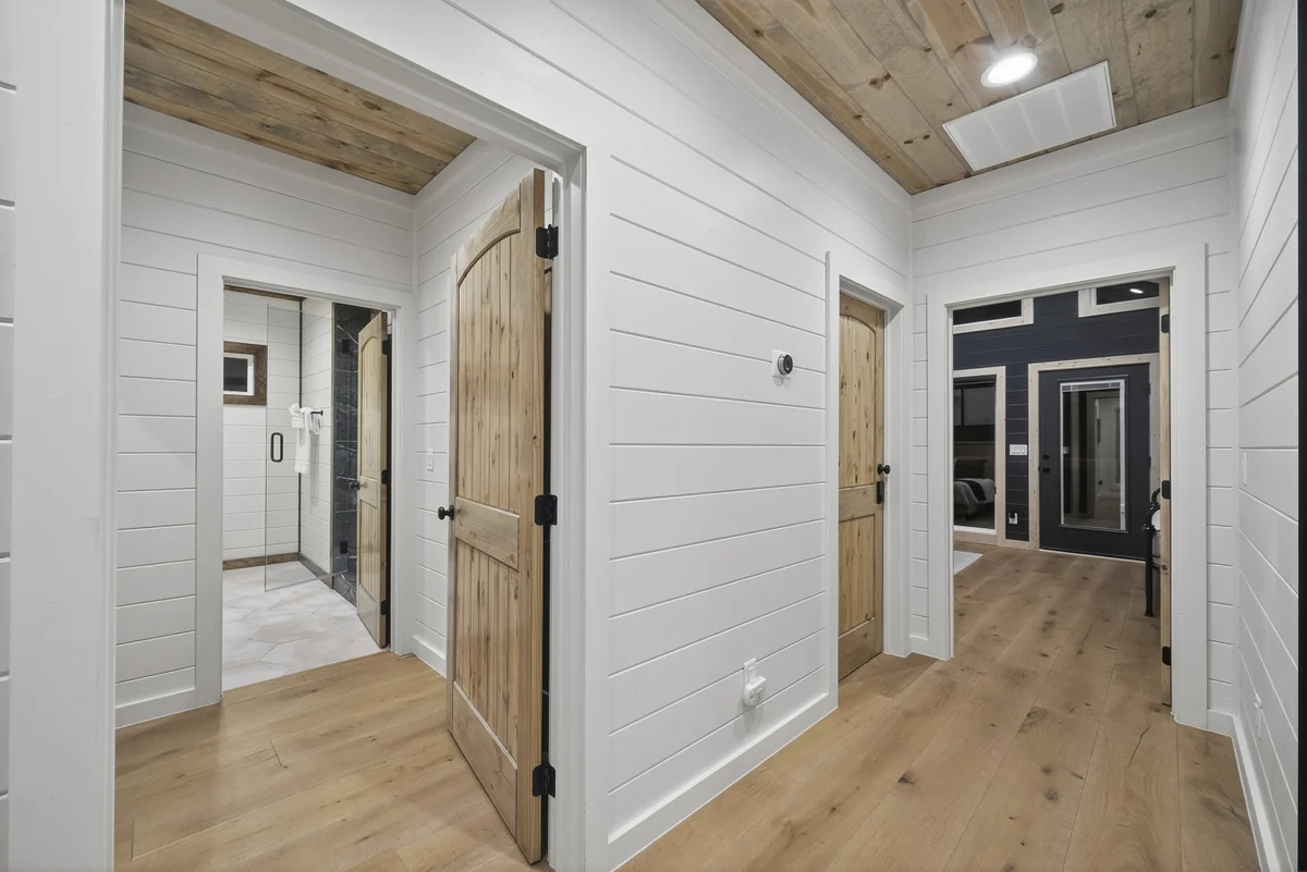 Midnight Skies Luxury 5BR - Hot Tub & Mountain Views #16