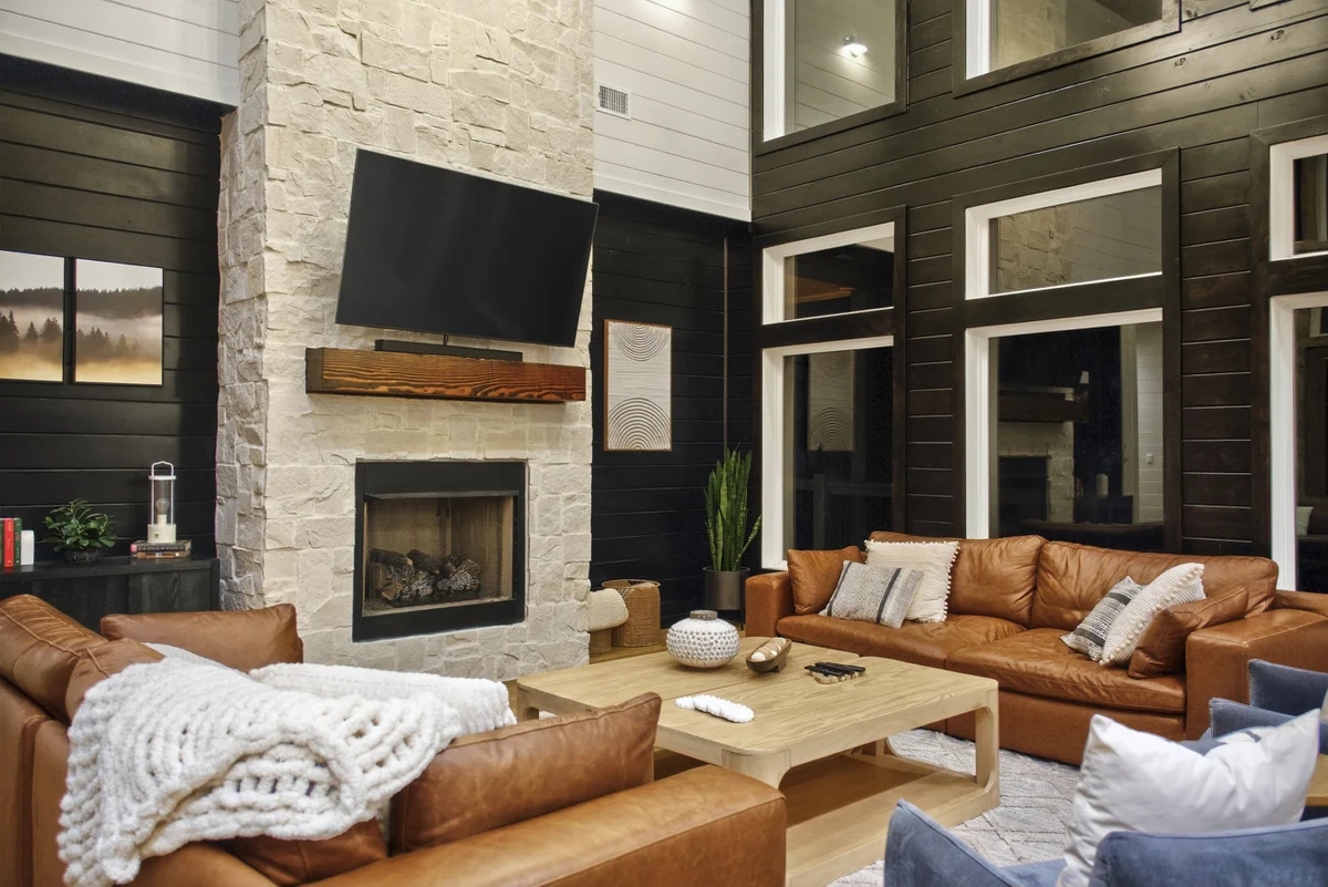 Midnight Skies Luxury 5BR - Hot Tub & Mountain Views #94