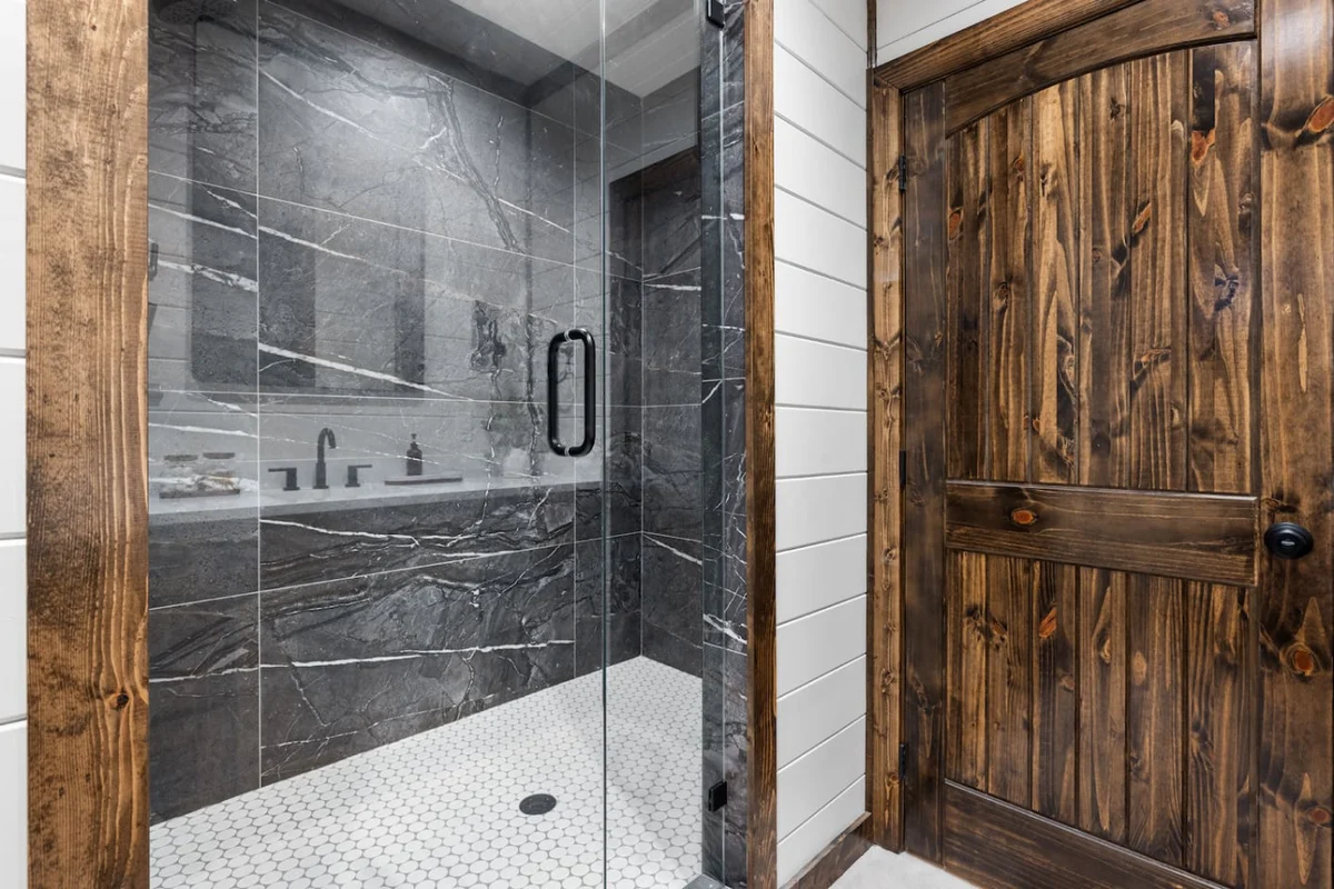 Midnight Skies Luxury 5BR - Hot Tub & Mountain Views #25