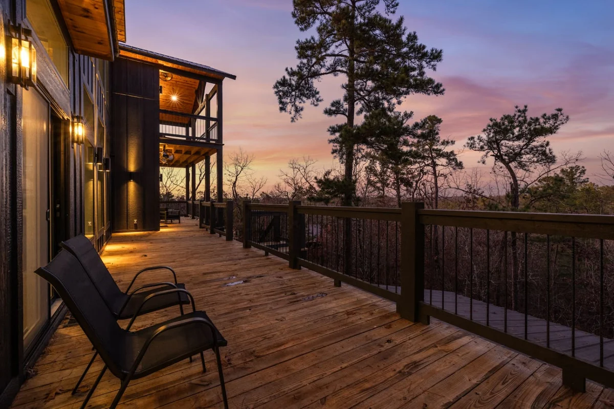 Midnight Skies Luxury 5BR - Hot Tub & Mountain Views #39