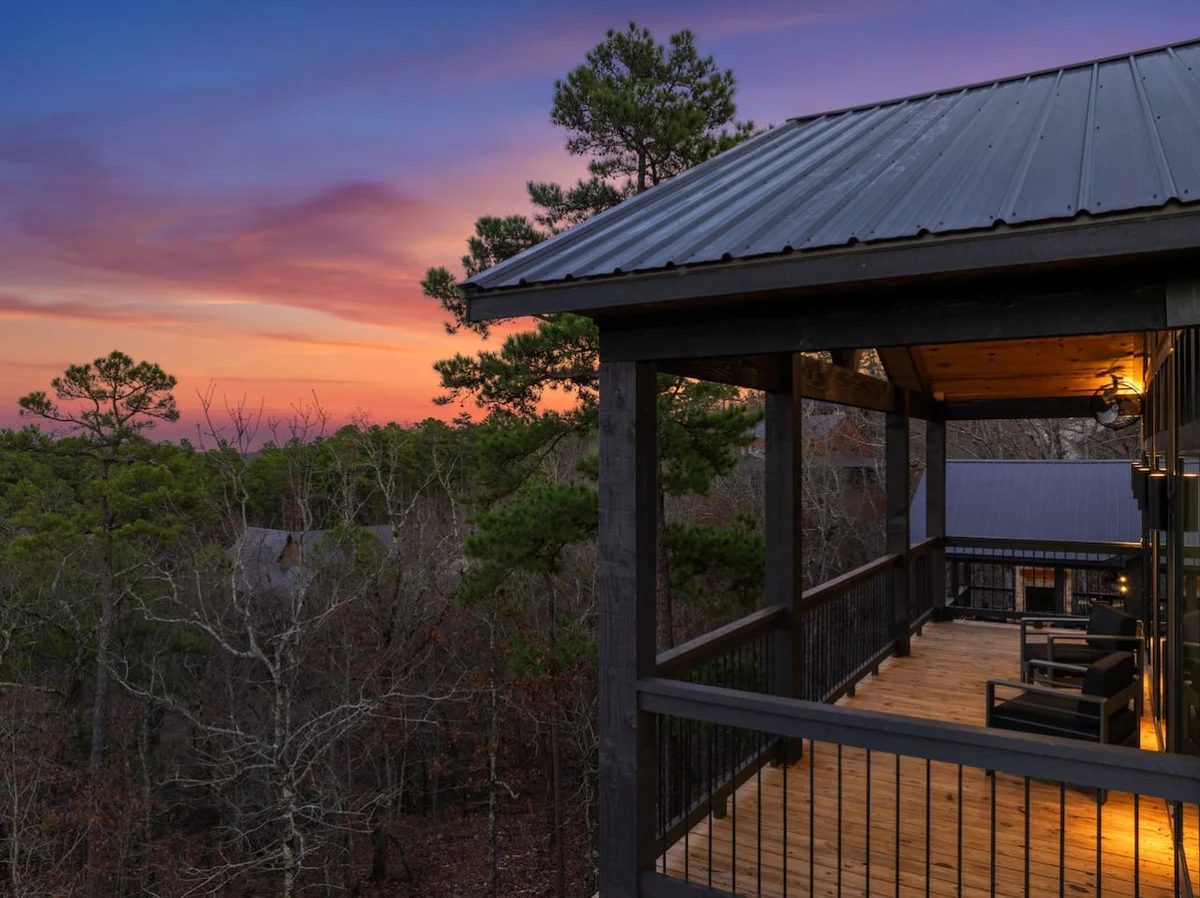 Midnight Skies Luxury 5BR - Hot Tub & Mountain Views #53