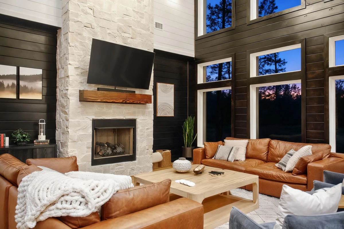 Midnight Skies Luxury 5BR - Hot Tub & Mountain Views #112