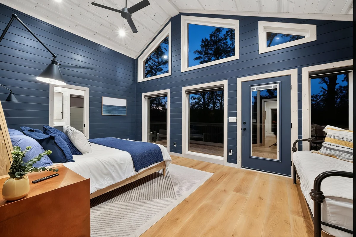 Midnight Skies Luxury 5BR - Hot Tub & Mountain Views #84