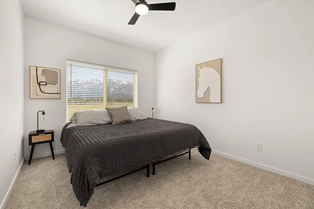 Bedroom 3 image 1