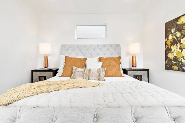 Bedroom 1 image 1