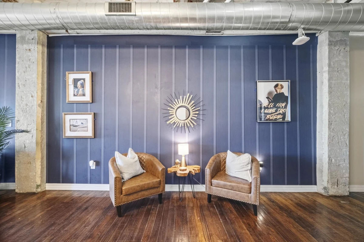 Dallas SkyScraper Loft, Pool, Gym & Movie Room property photo 3