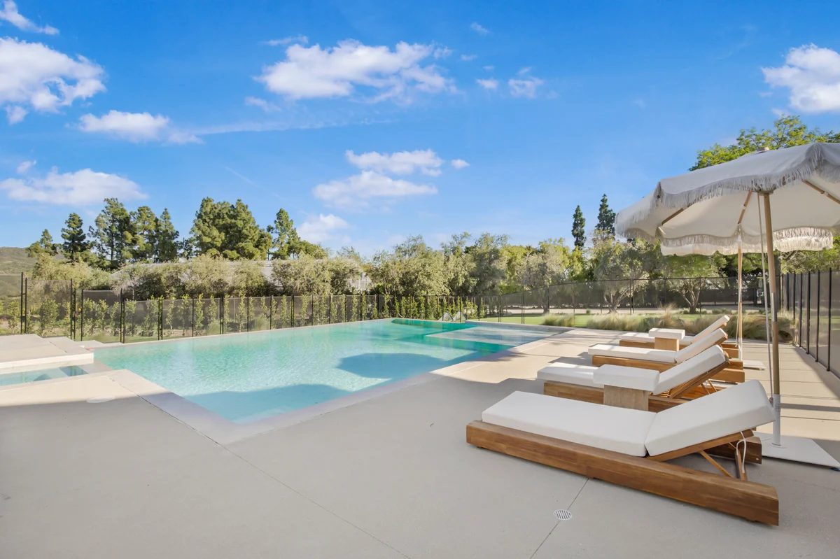 Lechusa - Secluded Creative Compound: Luxury 2-Acre Estate w/ Studio & Pool #3