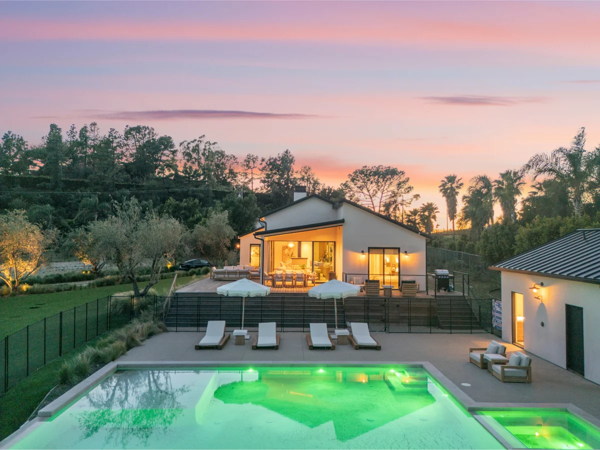 Lechusa - Secluded Creative Compound: Luxury 2-Acre Estate w/ Studio & Pool #52
