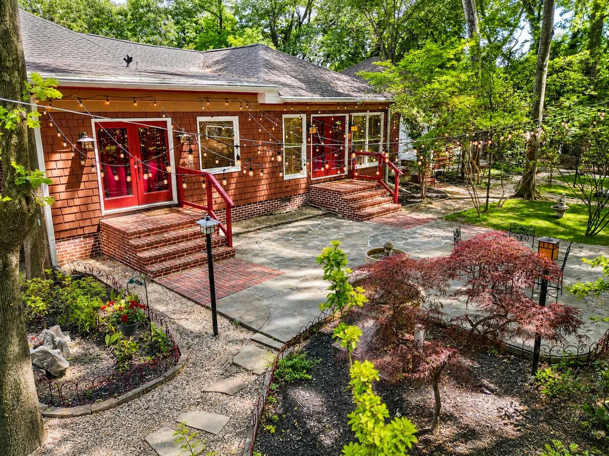 Property in Atlanta property photo 5