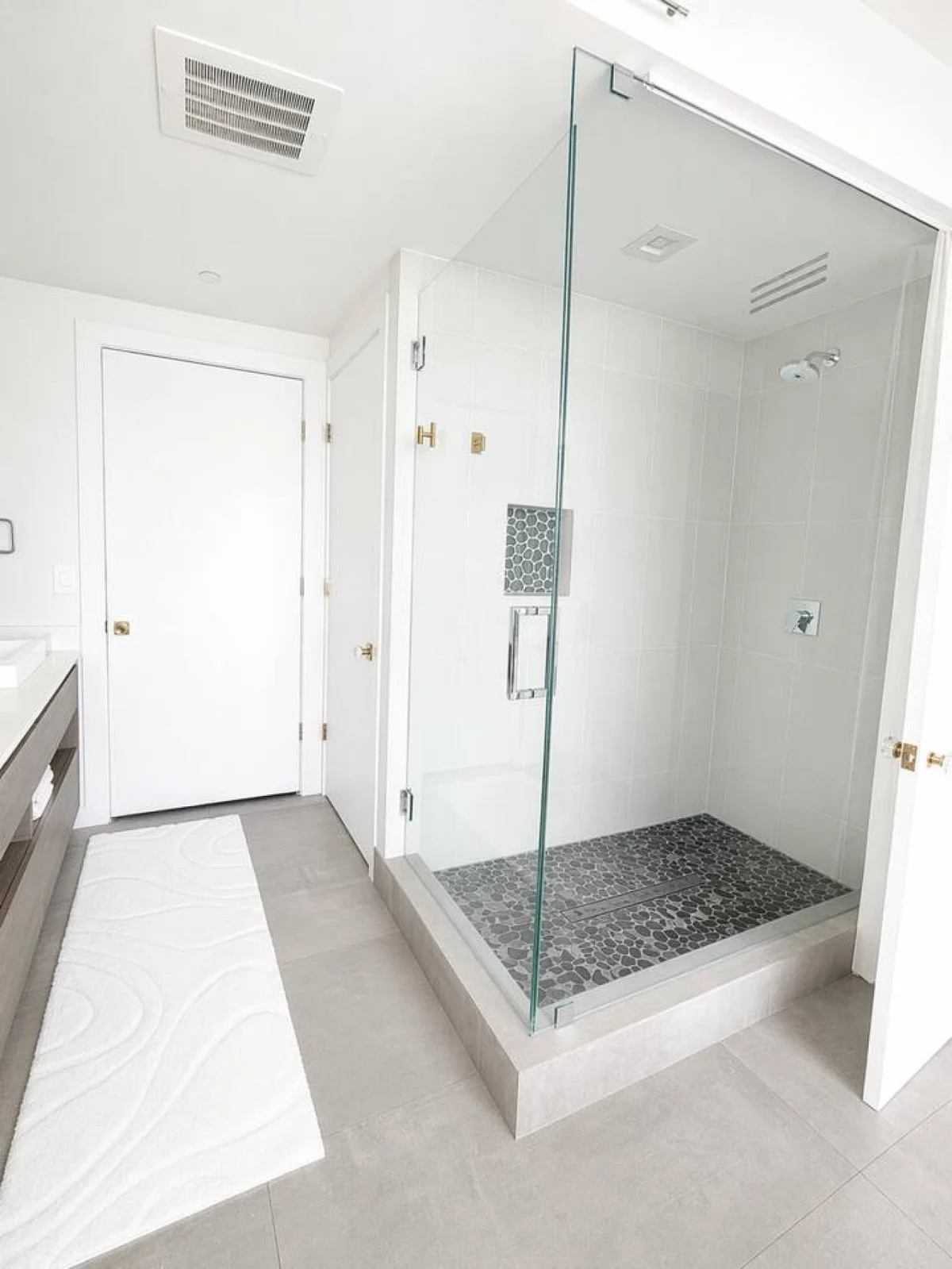 Home in Miami property photo 5