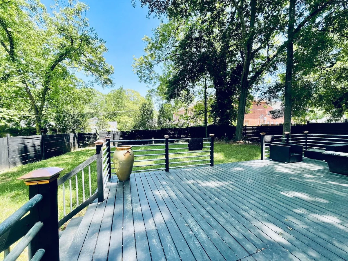 Home in Atlanta property photo 4