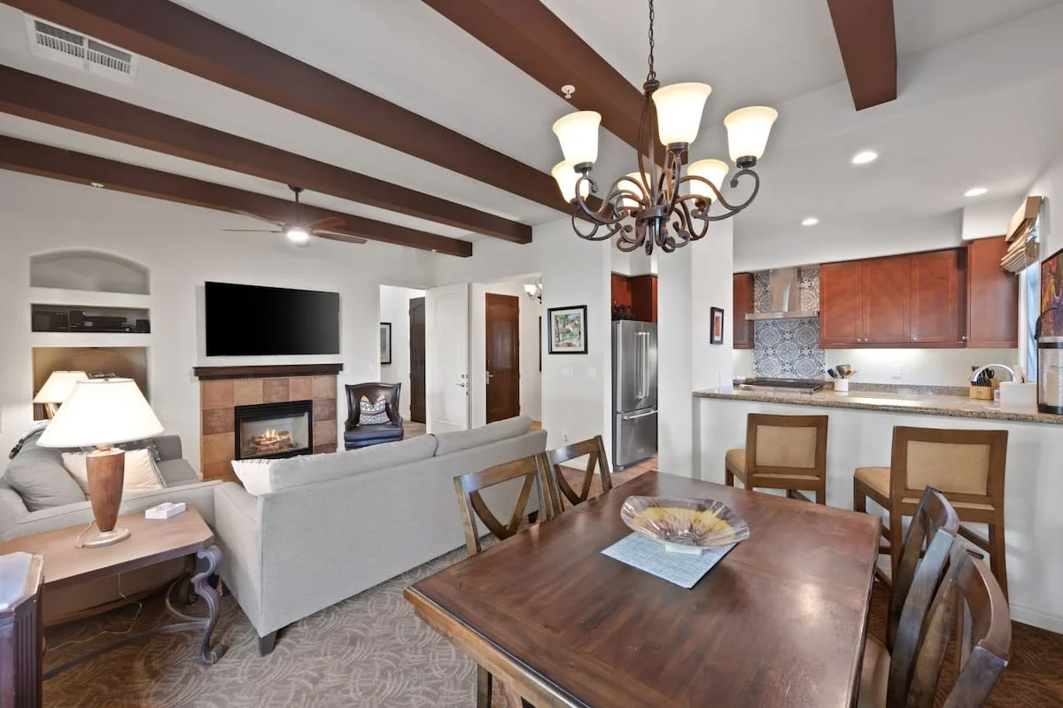 Property in La Quinta property photo 2