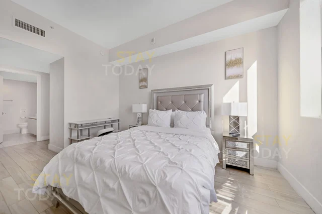 BEDROOM image 1