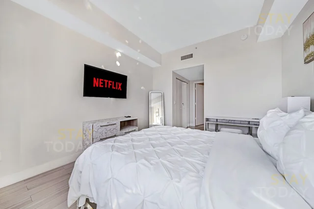 BEDROOM image 1