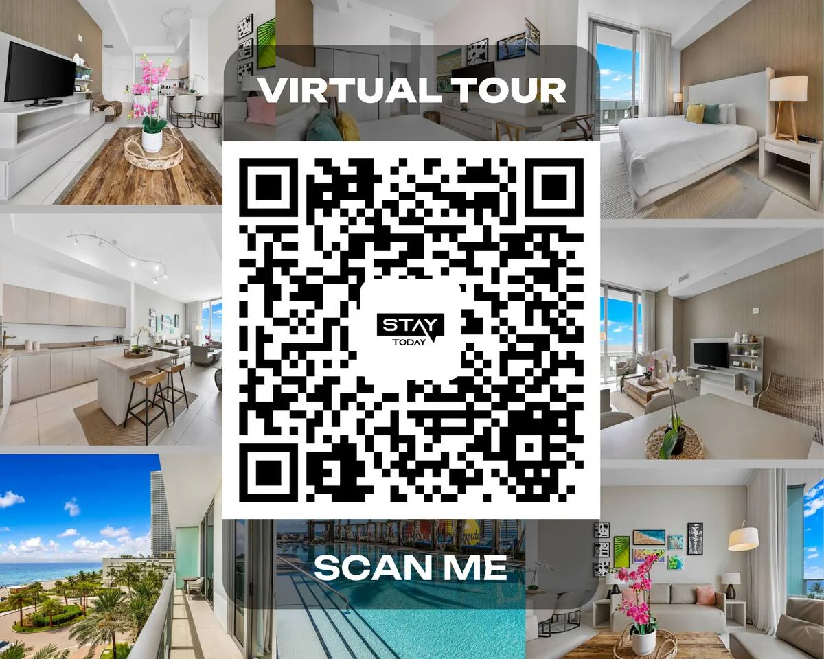 Condo in Hollywood property photo 3