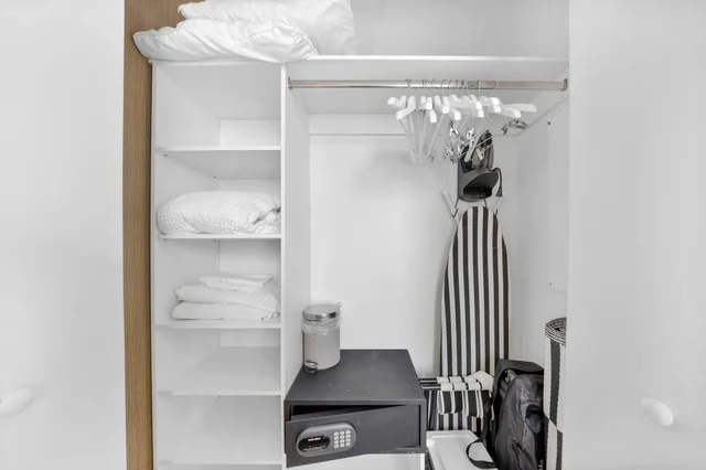 BEDROOM image 1