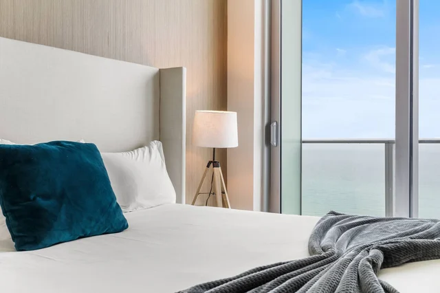 BEDROOM image 1