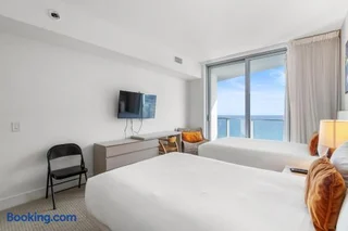 BEDROOM image 1
