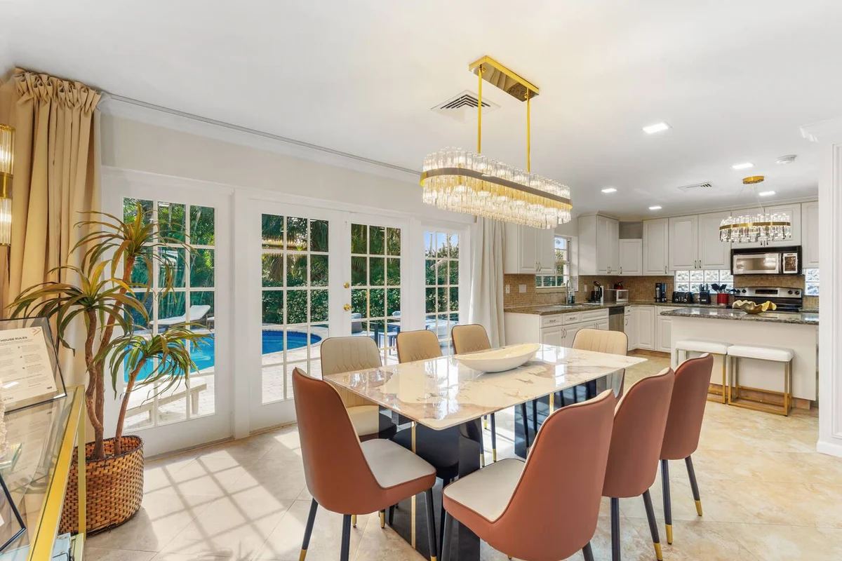 Home in Pompano Beach property photo 5